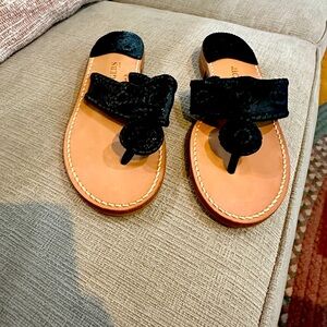 Jack Rogers black crinkled leather sandals. Perfect for summer!